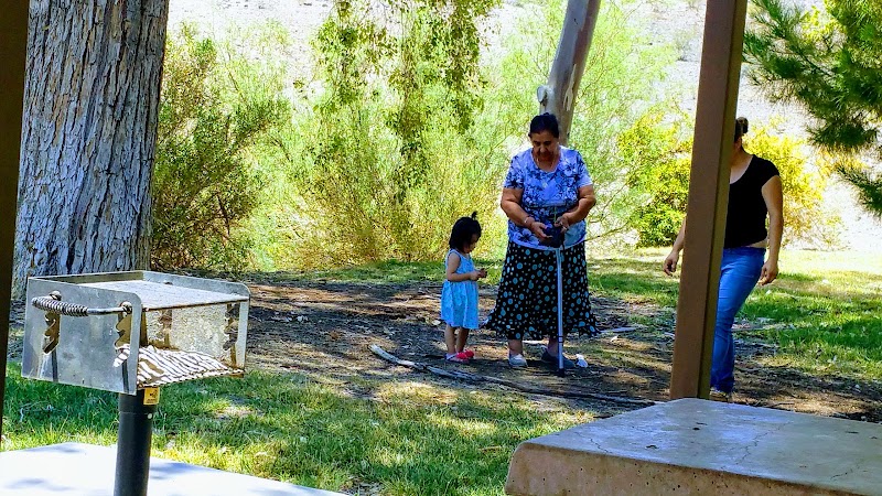Camping at Callville Bay Campground – Lake Mead National Recreation Area in Las Vegas outdoor detail