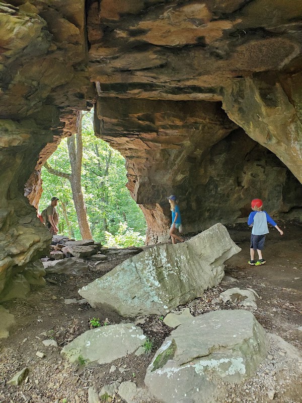 Visiting the Twin Falls of Richland Creek in Ozark National Forest, Arkansas outdoor detail