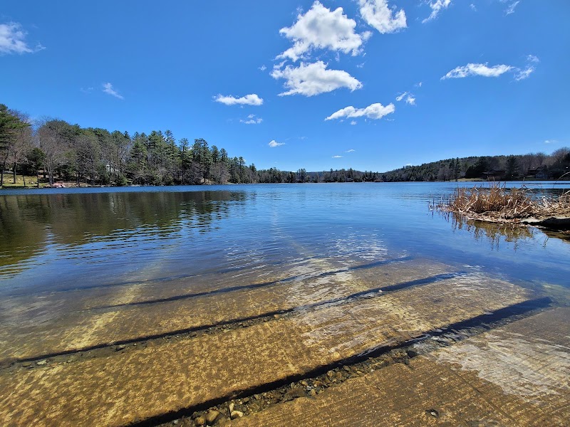 Paddling at Lake Garfield in The Berkshires - Monterey