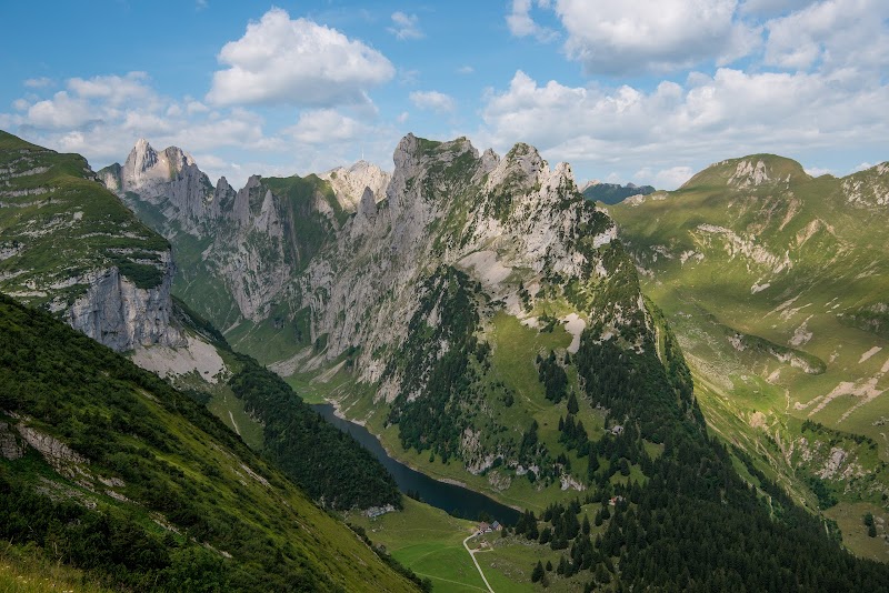 Fälensee: A Swiss Alpine Gem - Fälensee