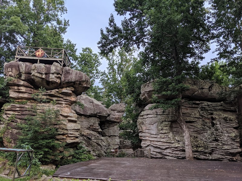 Horse Pens 40 surrounding landscape