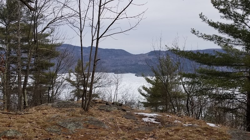 Hiking Deer Leap: Mount Greylock’s Hidden Gem - Appalachian National Scenic Trail