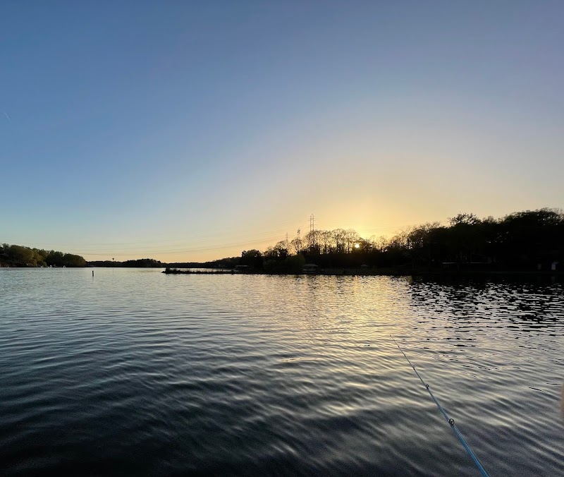 A Fishing Guide to Mountain Island Lake - Charlotte