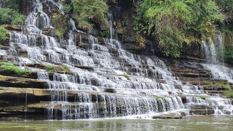 Twin Falls outdoor detail