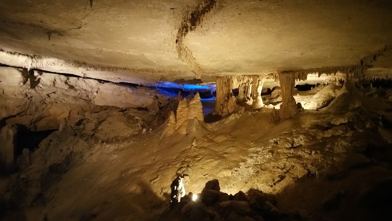 Cumberland Caverns - Cumberland Caverns