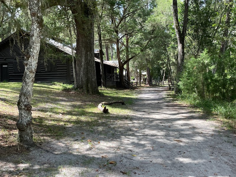 O'Leno State Park outdoor detail