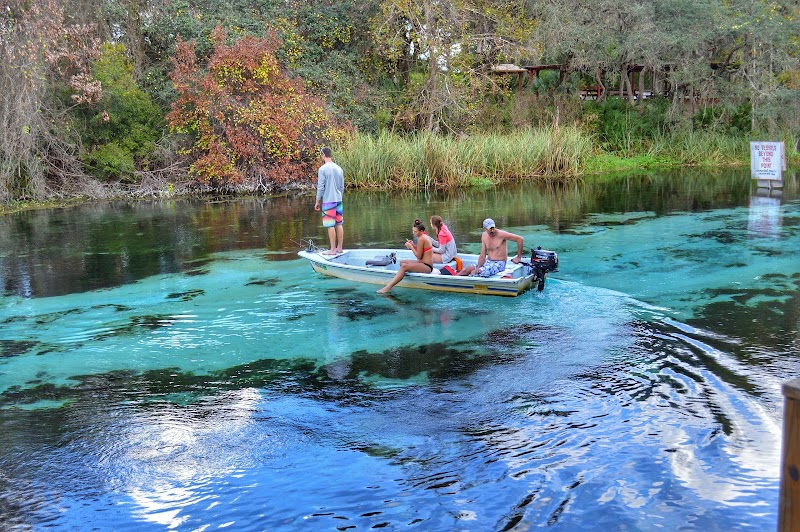 Weeki Wachee Spring outdoor detail