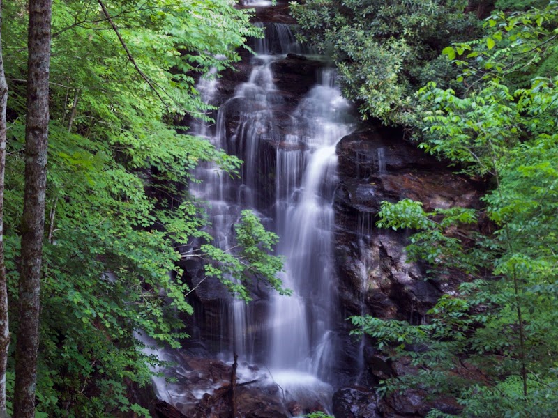 Soco Falls: A Hidden Gem in North Carolina - Soco Falls