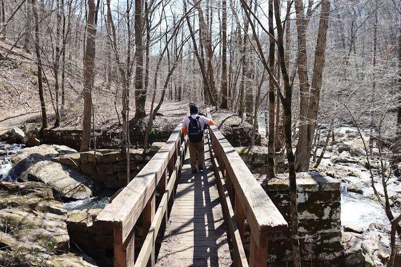 Buzzard Point surrounding landscape