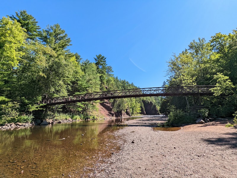 Brownstone Falls: A Hidden Gem in Wisconsin - Brownstone Falls