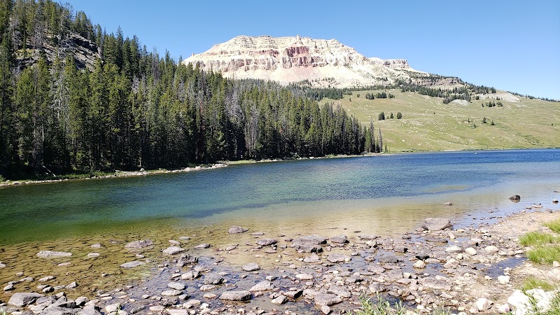 Discover the Beauty of Beartooth Butte outdoor detail
