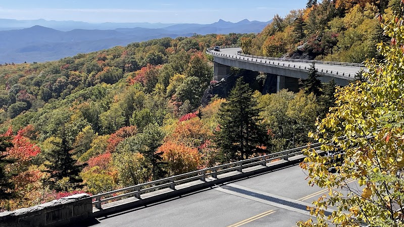 The Beauty of Yonahlossee Overlook - Yonahlossee Overlook