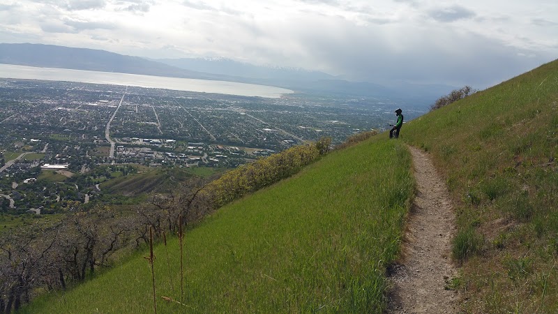 Majestic Views at Kyhv Peak Trail outdoor detail