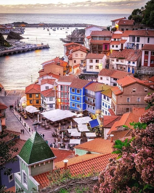 Colorful Coastal Charm: Cudillero, Asturias - Cudillero