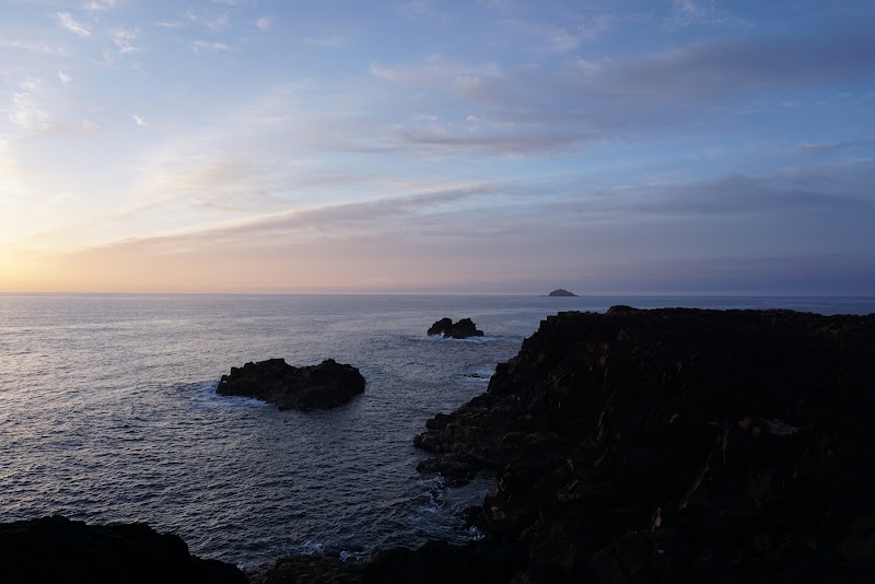 Clifftop Marvel: Da Grind o da Navir - Da Grind o da Navir
