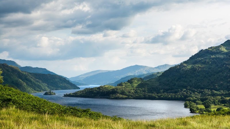 Lakeside Tranquility: Discover Loch Lomond - Loch Lomond