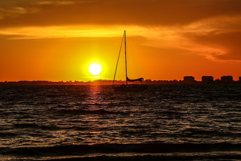 Sunset Serenity at Indian Beach/Sapphire Shores - Indian Beach/Sapphire Shores