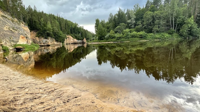 Majestic Cliffs: Discover Ērgļu Klintis - Ērgļu klintis