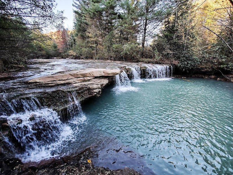 Discover Douglas Falls: A Natural Escape - Douglas Falls
