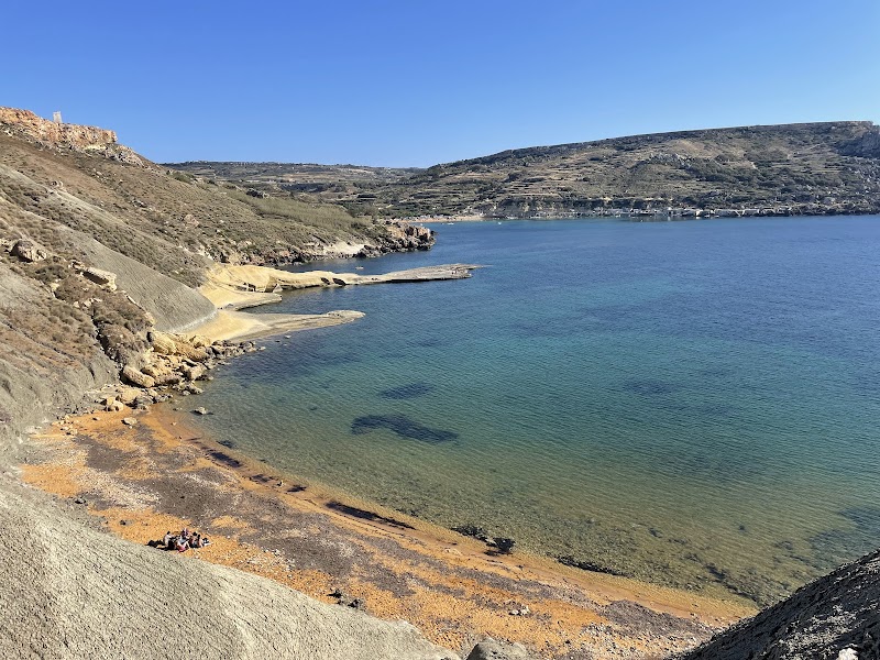 Golden Splendor: Discovering Golden Bay surrounding landscape