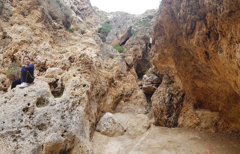 Clifftop Marvels at Miġra l-Ferħa outdoor detail