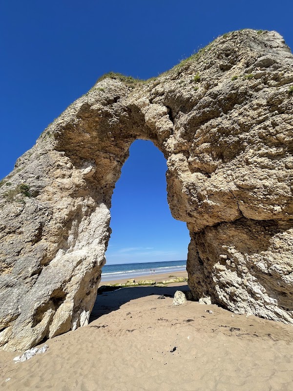 White Rocks: Coastal Wonder outdoor detail