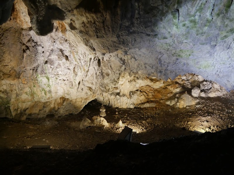 Underground Splendor: Vrelo Cave's Enchantment - Vrelo Cave