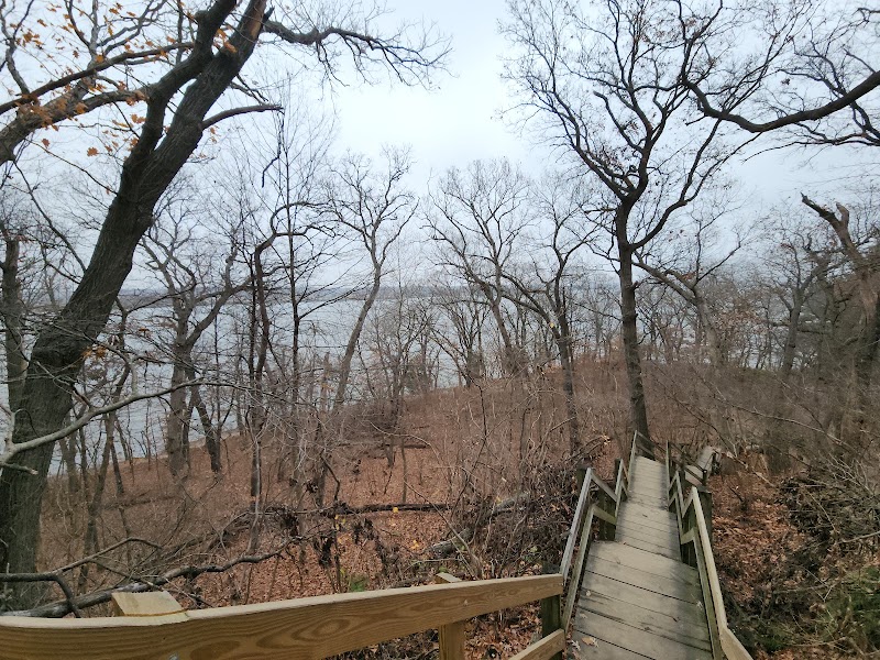 Discover the Charm of Owl Canyon Overlook surrounding landscape
