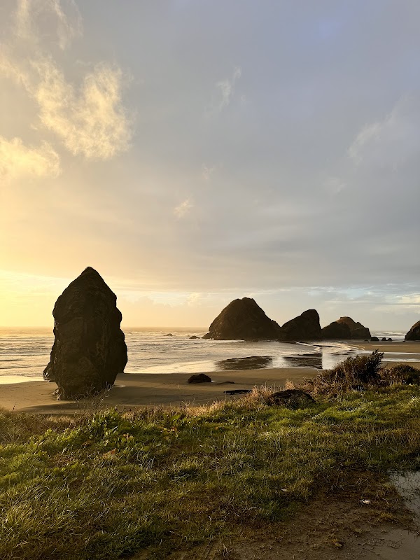 Majestic Views at Pistol River North Beach surrounding landscape