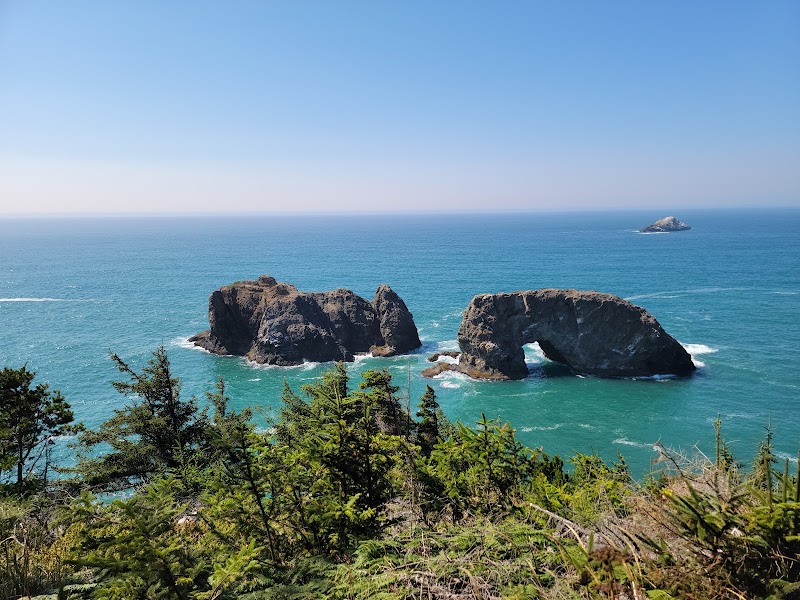 Majestic Arc of Arch Rock State Park - Arch Rock State Park