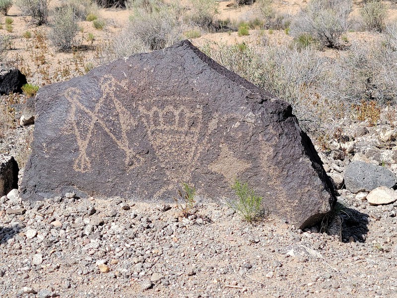 Petroglyph Wonders at Mesa Point Trail - Mesa Point Trail
