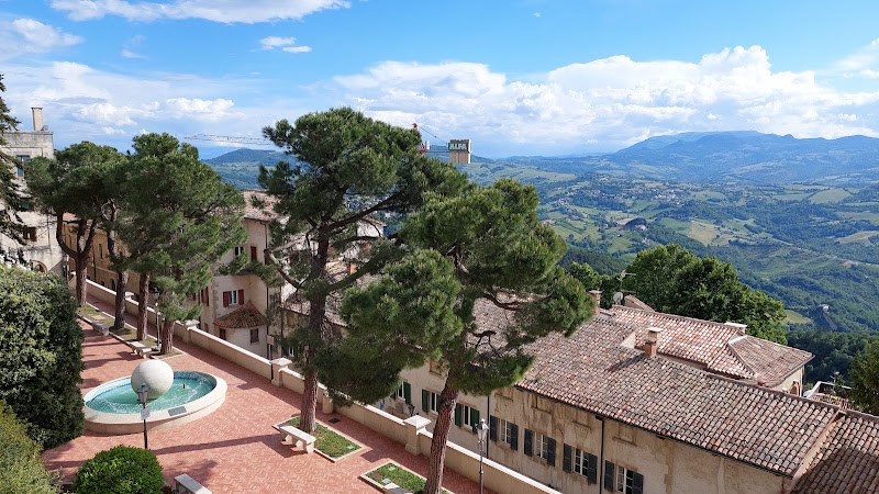 Discover the Charm of Giardino dei Liburni - Giardino dei Liburni