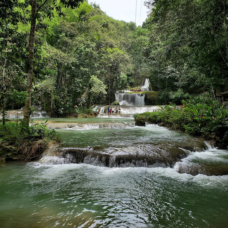Cascade Beauty: YS Falls in Jamaica - YS Falls