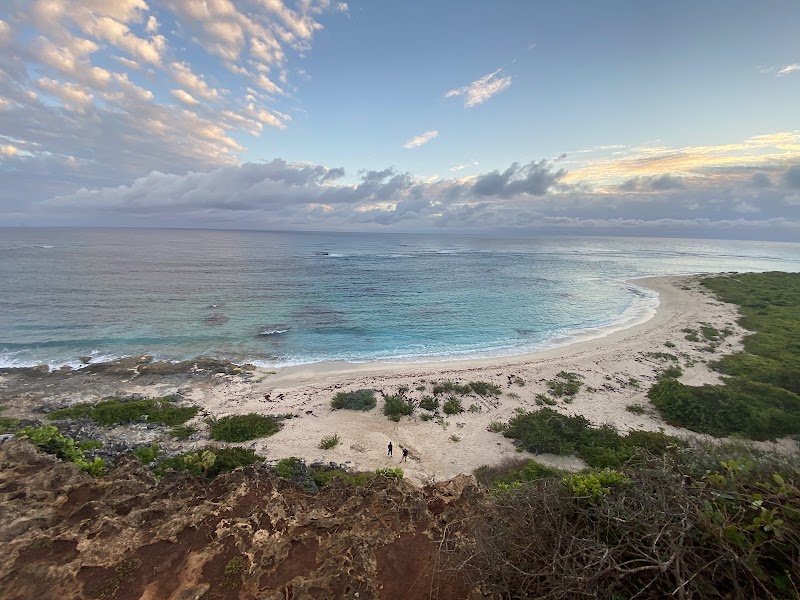 Two Foot Bay Cave & Historic Outpost - Two Foot Bay Cave & Historic Outpost
