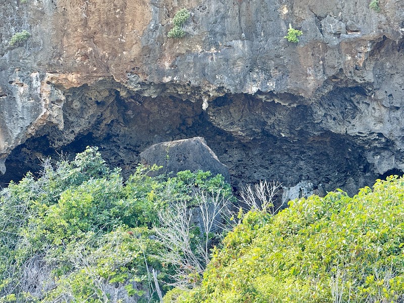 Two Foot Bay Cave & Historic Outpost - Two Foot Bay Cave & Historic Outpost