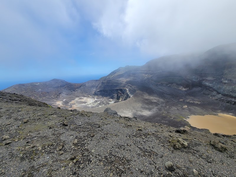 Volcanic Wonders: La Soufrière Volcano - La Soufrière Volcano