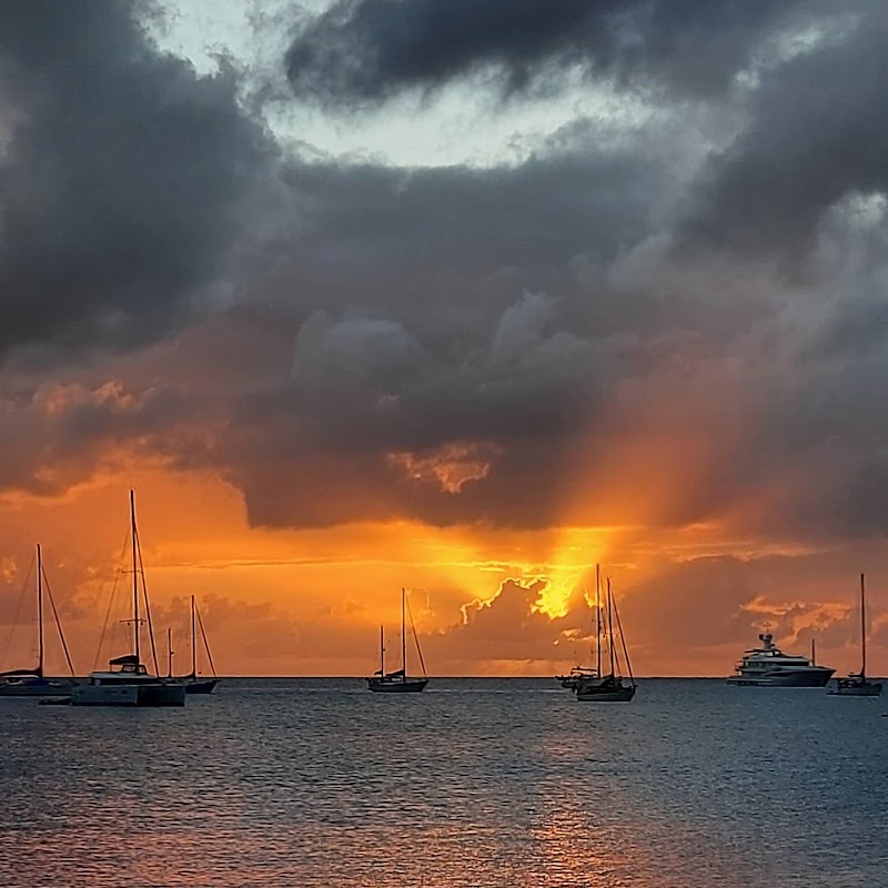 Escape to the Serenity of Chatham Bay - Chatham Bay