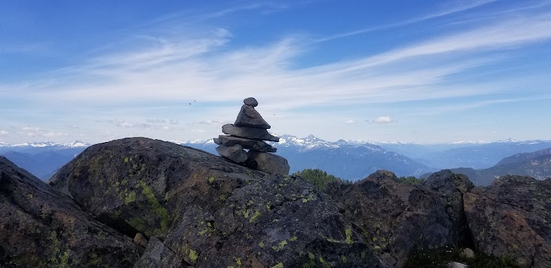 Breathtaking Peaks of Mount Windsor - Mount Windsor