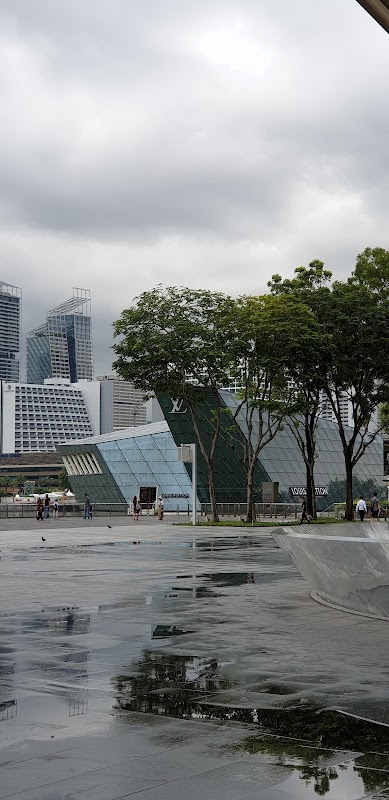 Skyline Views in Vibrant Singapore - Singapore