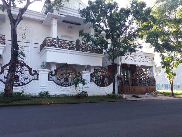 Elegant Views in West Jakarta - Citra 1