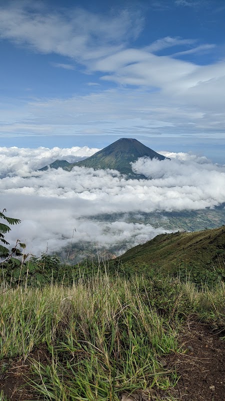 Majestic Mount Sumbing: A Central Java Wonder - Mount Sumbing