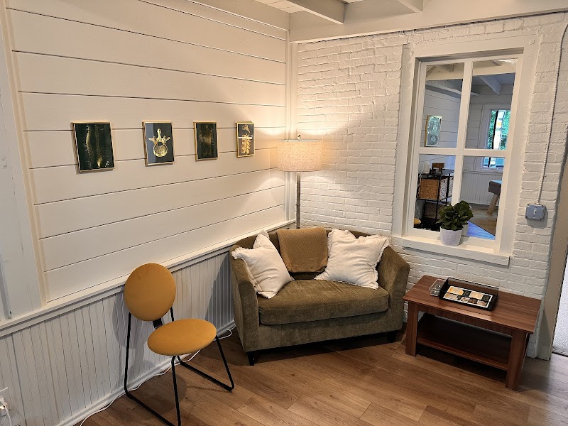 Relaxation at Luminous Chiropractic - Luminous Chiropractic
