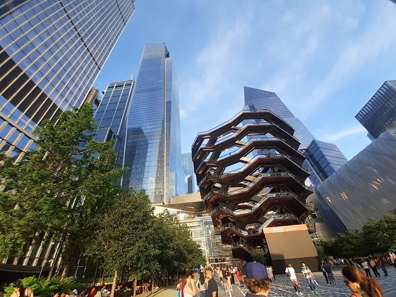 Unique Urban Marvel: Vessel in New York surrounding landscape