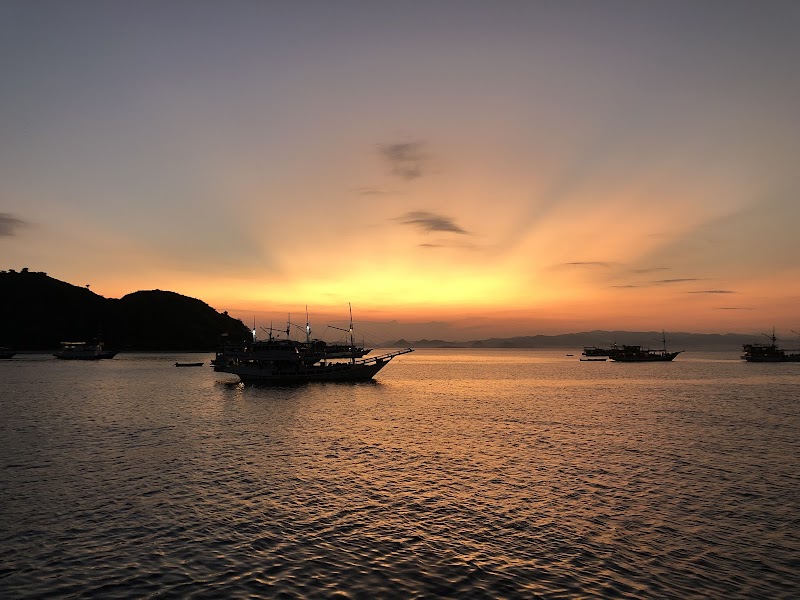 Underwater Wonderland: Kanawa Island - Kanawa Island