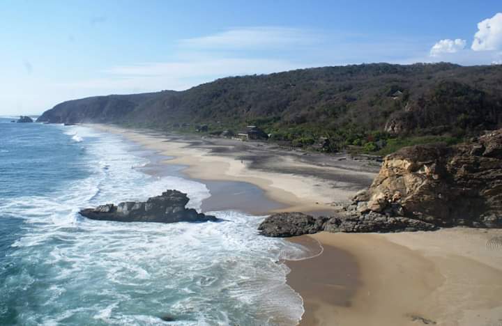 Pristine Coastal Beauty: Playa Mermejita - Playa Mermejita