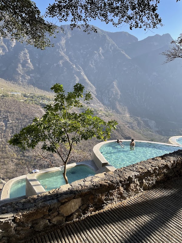 Soak in Nature's Bliss at Pozas de Las Grutas Tolantongo - Pozas de Las Grutas Tolantongo