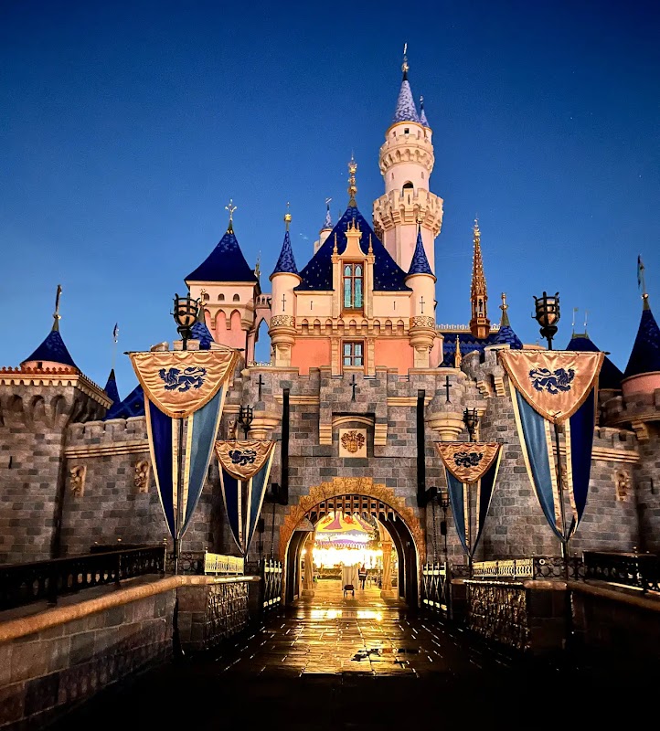 A Magical Kingdom in Anaheim: Disneyland Park - Disneyland Park
