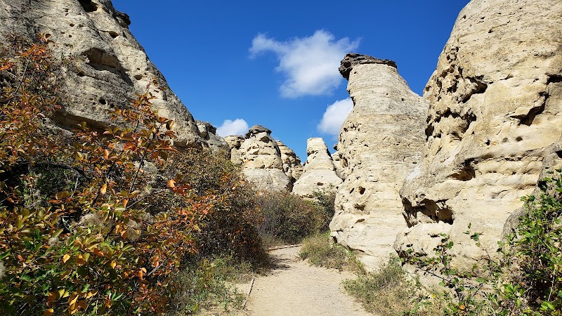 Mystical Badlands of Writing-on-Stone - Writing-on-Stone Provincial Park