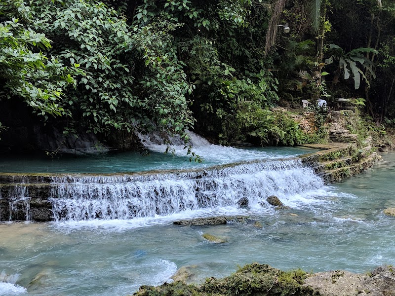 Aqua Majesty: Kawasan Falls - Kawasan Falls