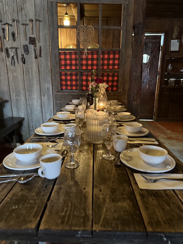 Sweet Escape at Sucrerie de la Montagne outdoor detail